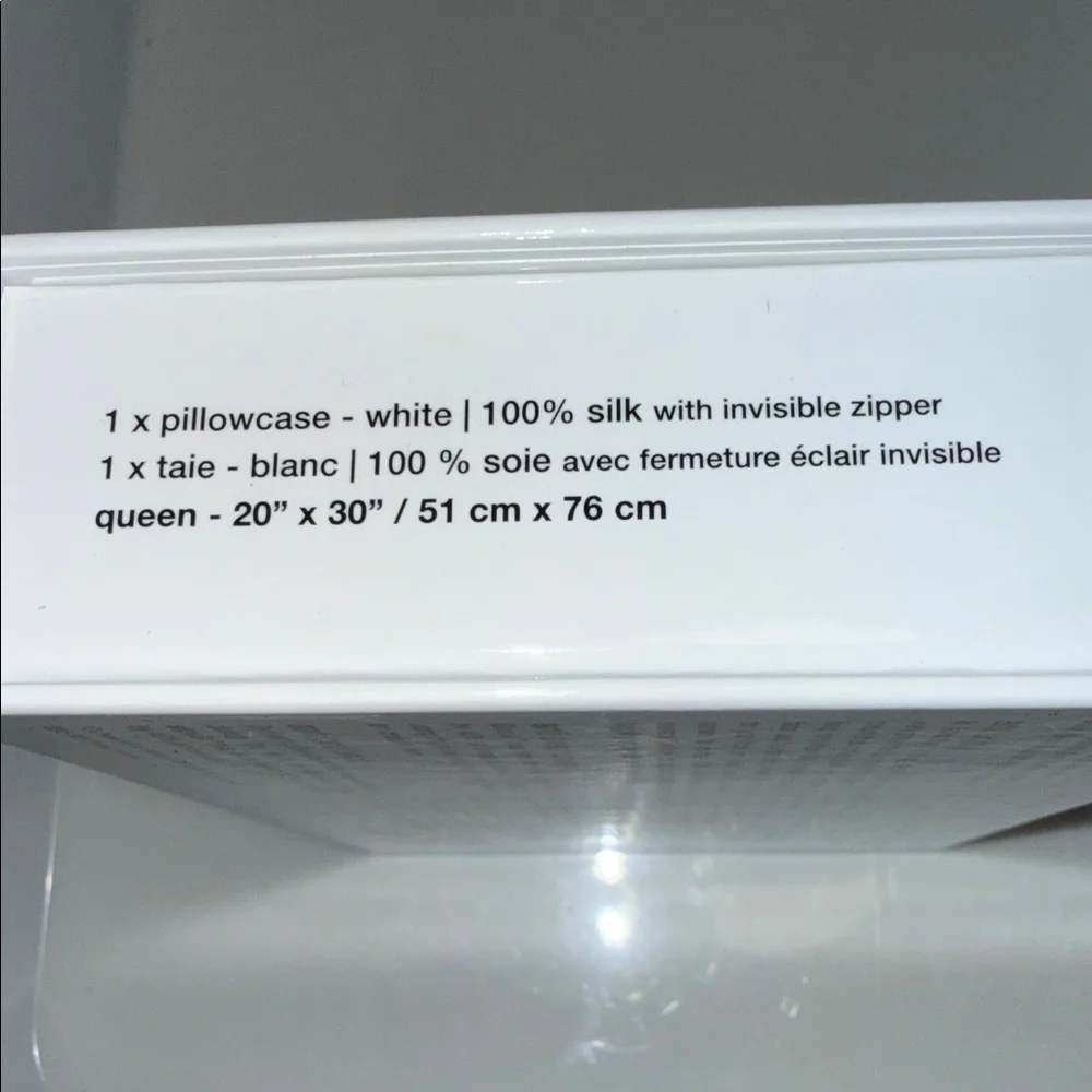SLIP Pure Silk  ANTI-AGING, ANTI-SLEEP CREASE, ANTI-BED HEAD, Pillowcase